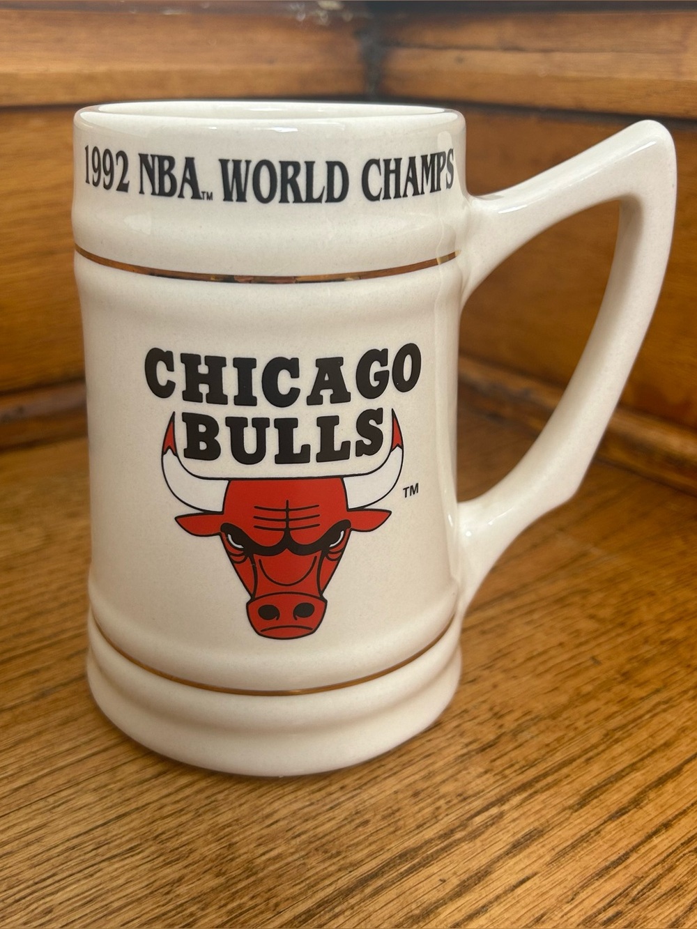 VTG 1992 Chicago Bulls NBA World Champions Beer Stein Three-Peat Series Mug
